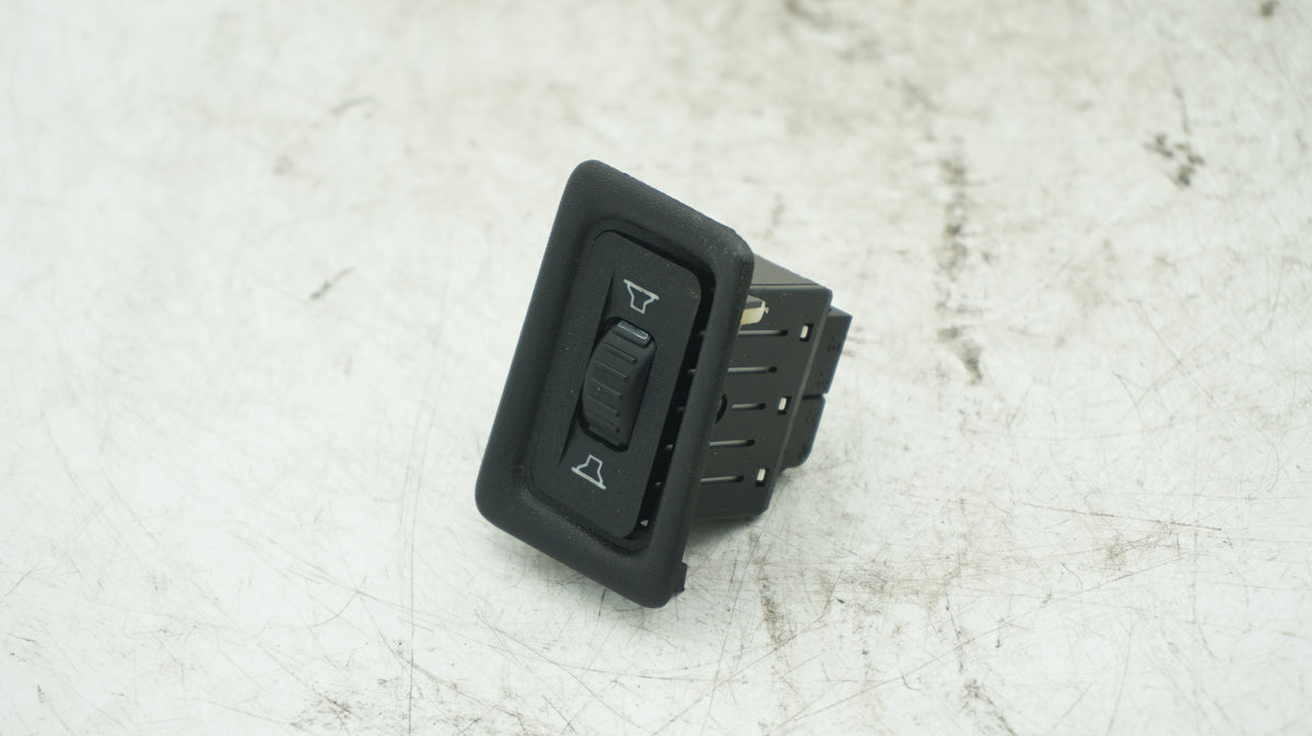BMW 5 SERIES E34 FADER SPEAKER CONTROL 1379048