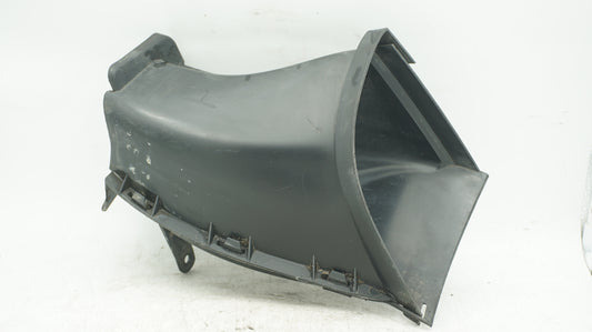 BMW 1 SERIES E87 FRONT RIGHT BRAKE DUCT 7906806