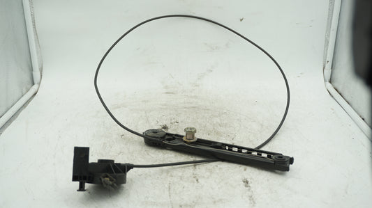 BMW 5 SERIES E39 FRONT RIGHT SEAT BELT TENSIONER 8125856