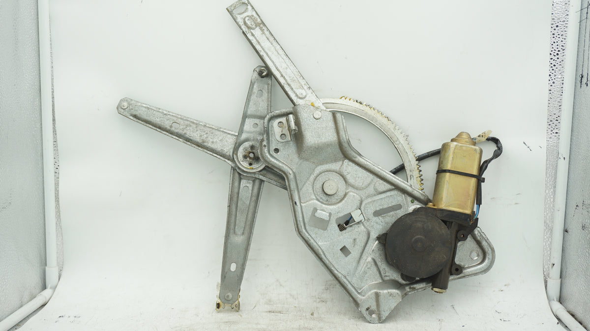 BMW 5 SERIES E34 REAR RIGHT WINDOW REGULATOR 1944072