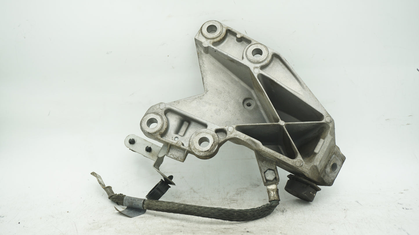 BMW 1 3 SERIES N54 ENGINE SUPPORT BRACKET 6760317