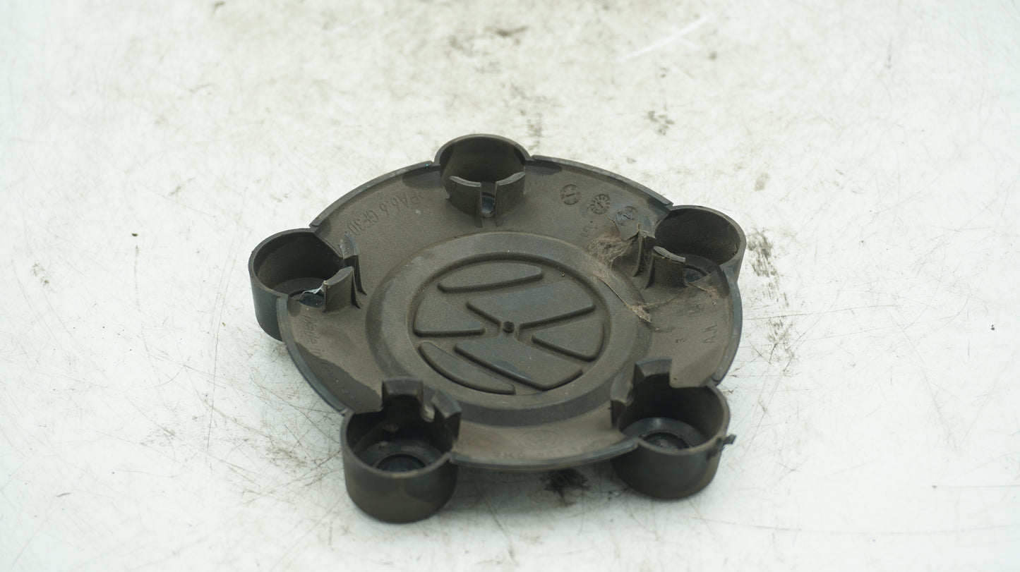 VW CADDY WHEEL HUB COVER 2K0601169