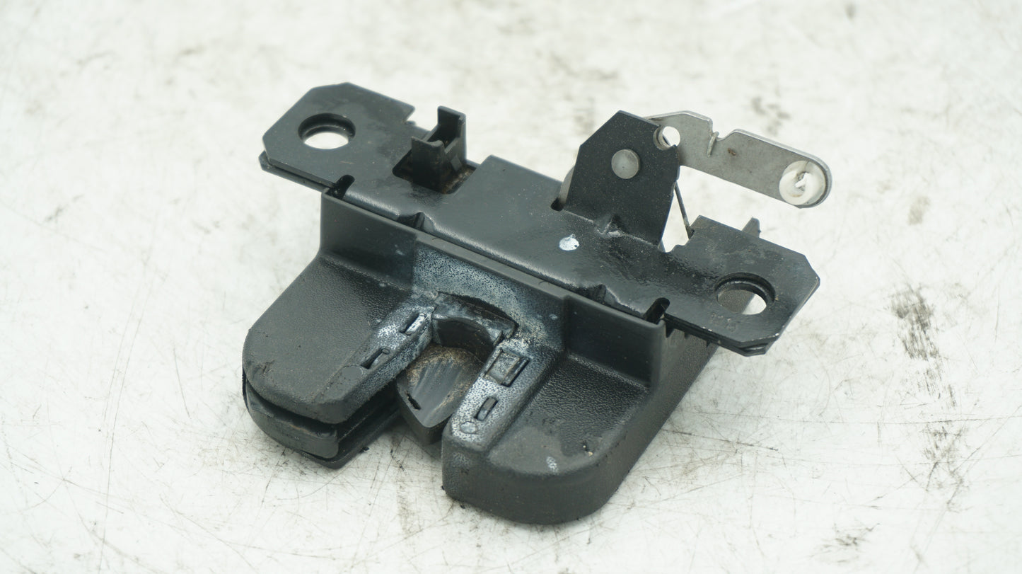 VW CADDY RIGHT BARN DOOR LOCK 2K0827506