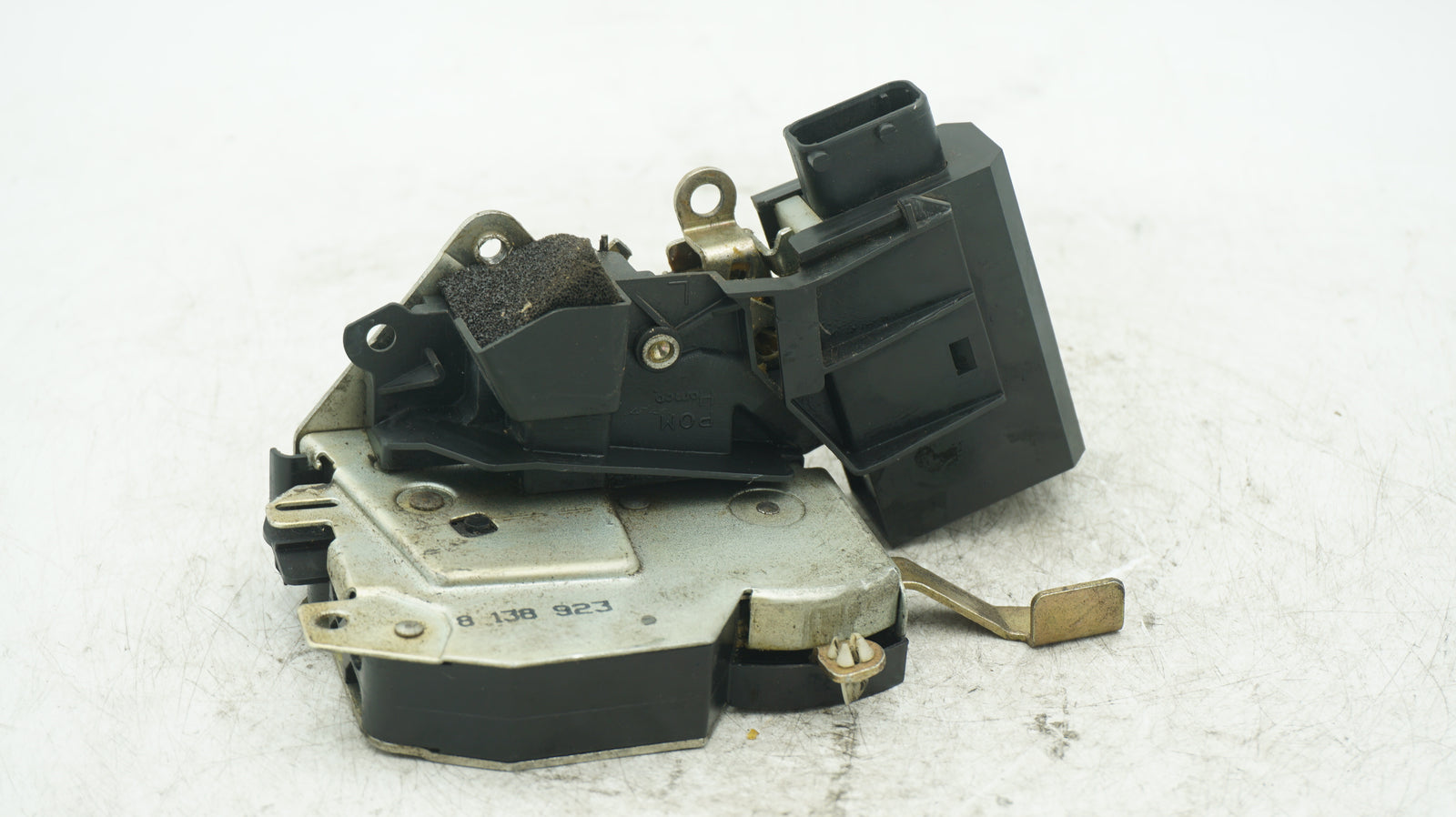 BMW 5 SERIES E34 FRONT LEFT DOOR ACTUATOR 8138923