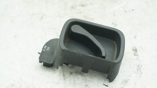 VW CADDY RIGHT REAR DOOR INNER HANDLE 2K0827185