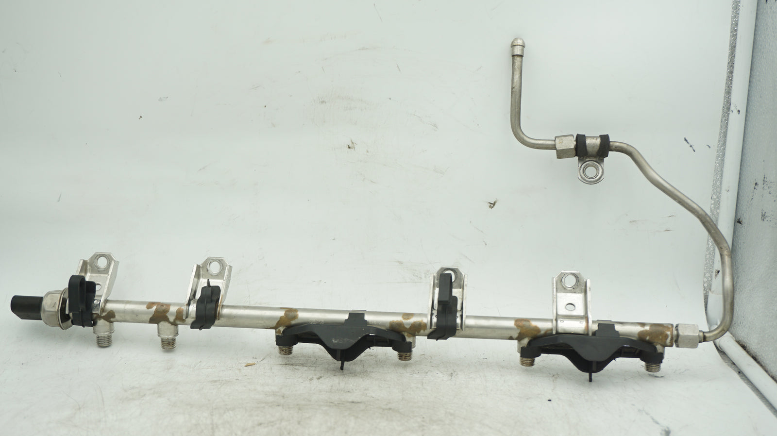 BMW 1 3 SERIES N54 HIGH PRESSURE INJECTION FUEL RAIL 7575480