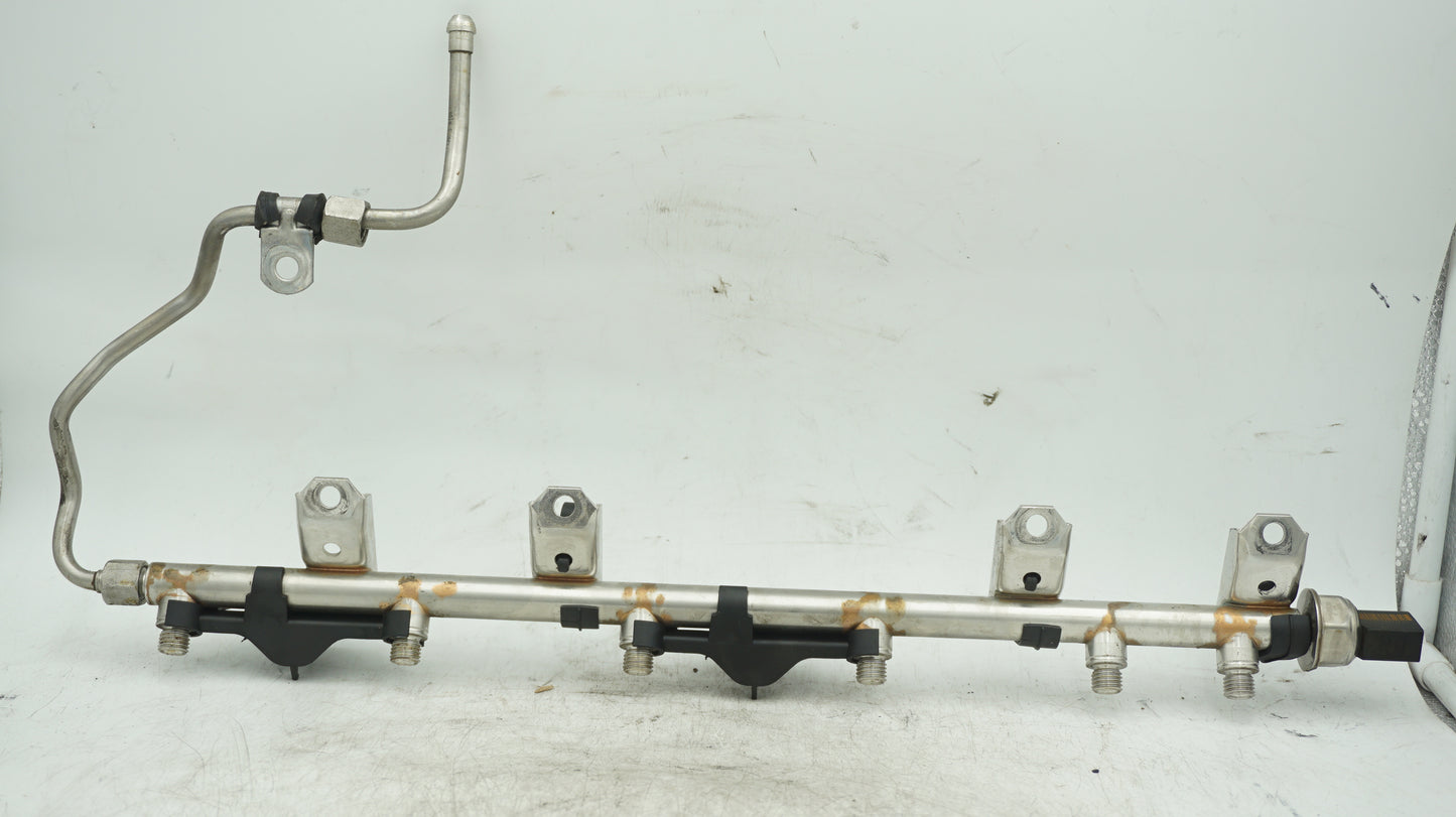 BMW 1 3 SERIES N54 HIGH PRESSURE INJECTION FUEL RAIL 7575480