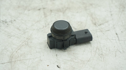 BMW F20 F21 F30 F31 F32 F33 F80 FRONT PARKING SENSOR 9261581