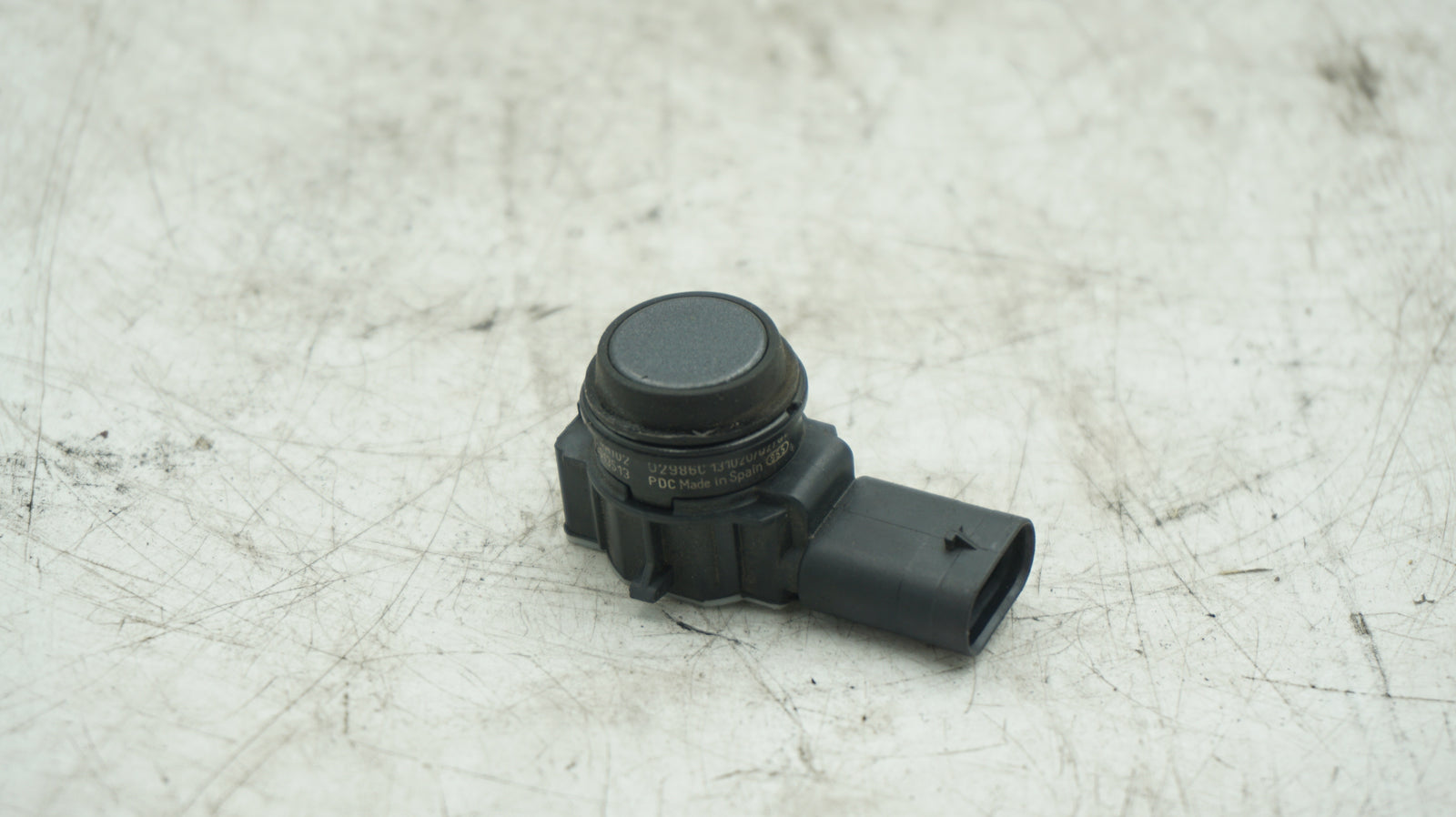 BMW F20 F21 F30 F31 F32 F33 F80 FRONT PARKING SENSOR 9261581 - LRI Autoparts