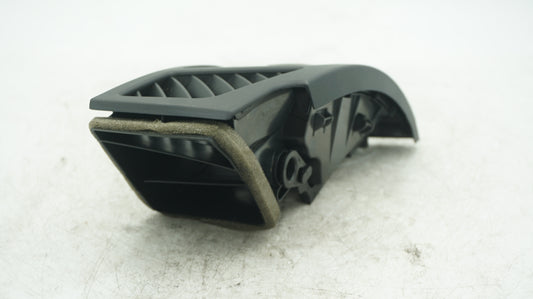 BMW E82 E87 E88 LEFT AIR VENT 7059187