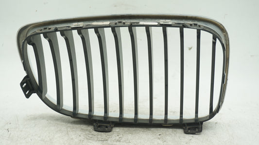 BMW 1 SERIES E82 E88 LEFT KIDNEY CHROME GRILLE 7166439