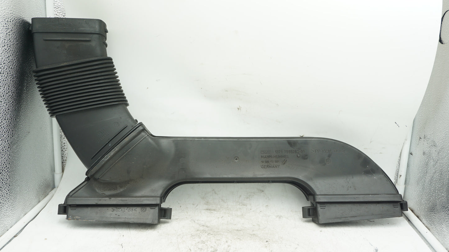 BMW 1 SERIES E82 E88 N55 N54 AIR INTAKE DUCT 7599283