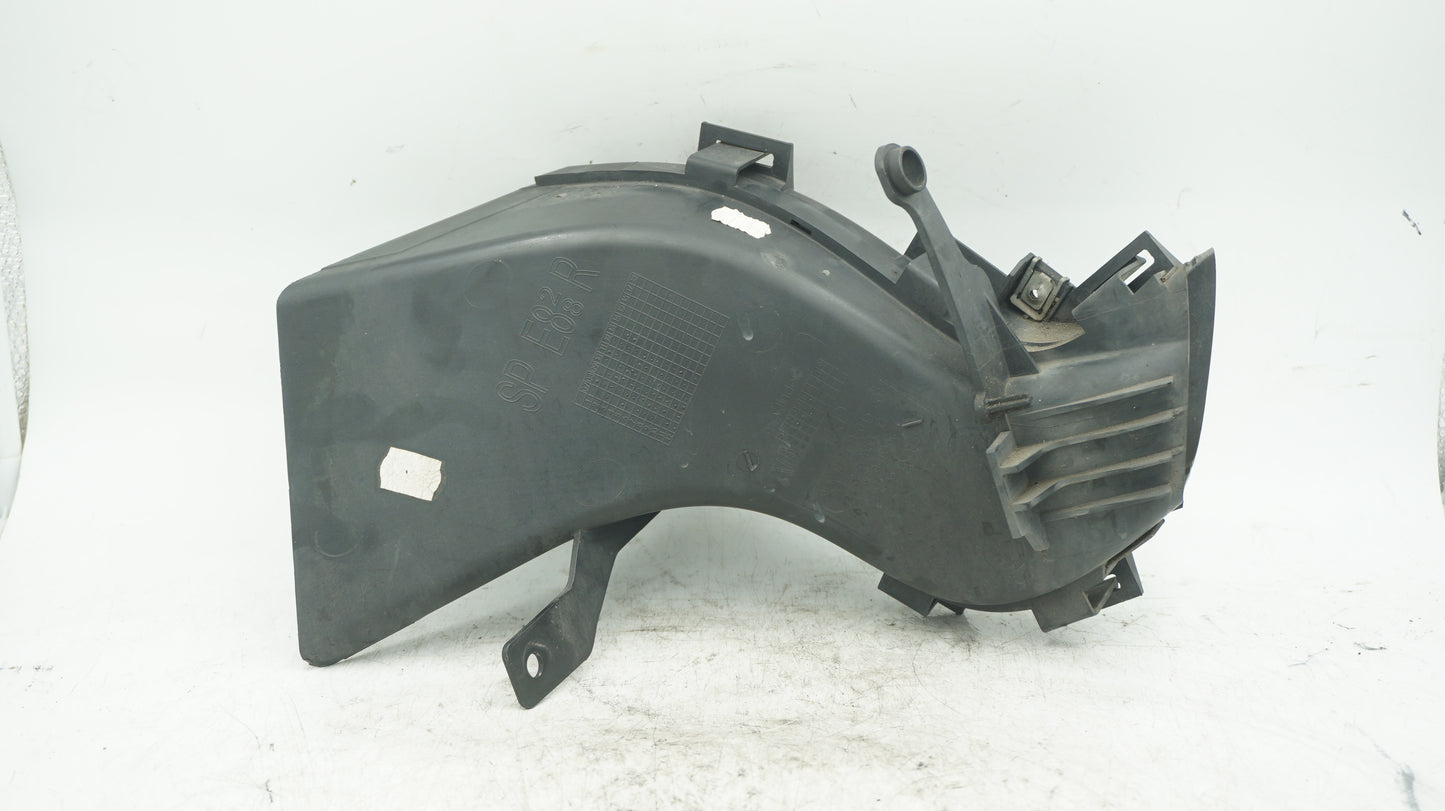 BMW 1 SERIES E82 E88 FRONT RHS RIGHT BRAKE AIR DUCT 8046300