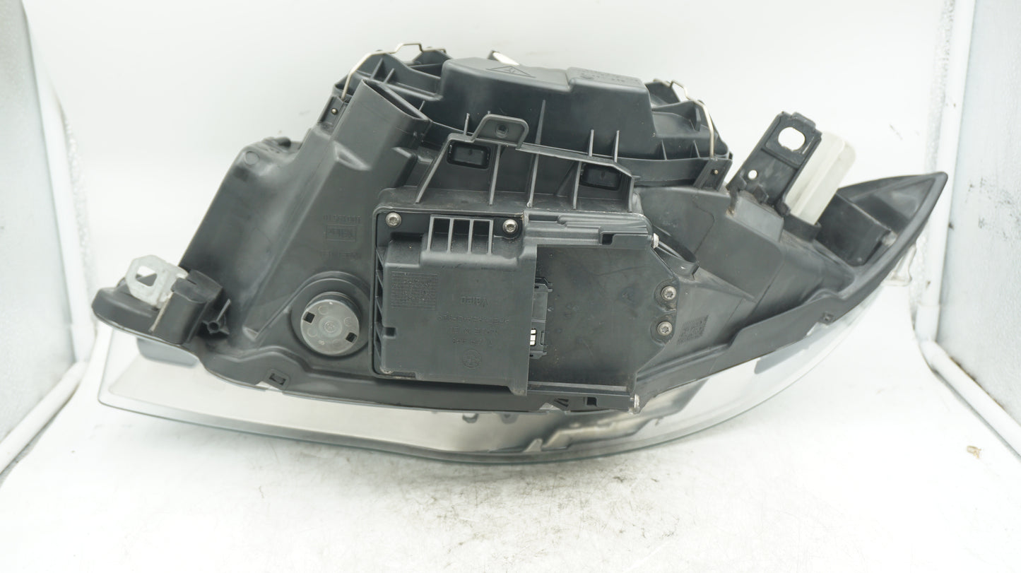 BMW 1 SERIES E82 E88 RHS RIGHT SIDE XENON LCI HEADLIGHT 7263648