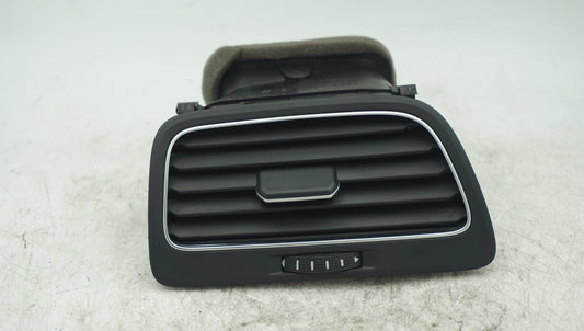 VW GOLF MK7 FRONT LEFT PASSENGER AIR VENT 5G2819247