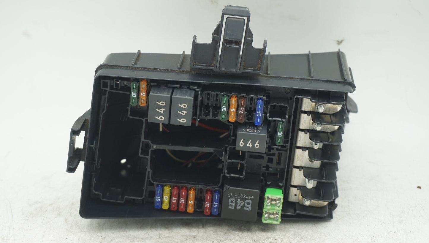 AUDI VW SKODA ENGINE BAY FUSE BOX 5Q0907361C