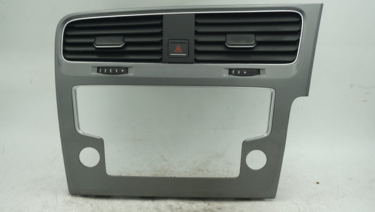 VW GOLF MK7 CENTE AIR VENTS AND TRIM 5G2819728