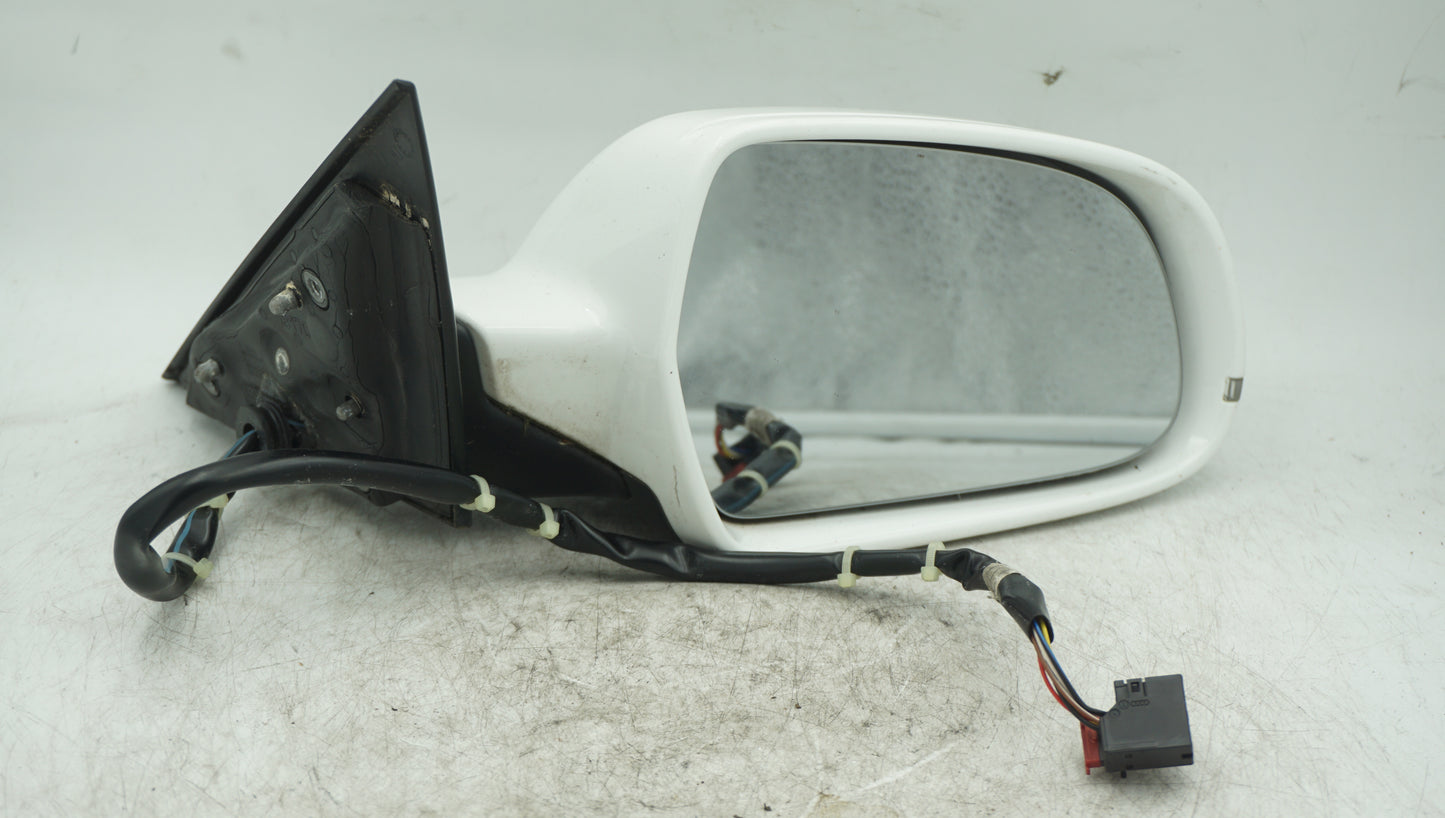 AUDI A3 8P RHS RIGHT DRIVERS MIRROR E1021053