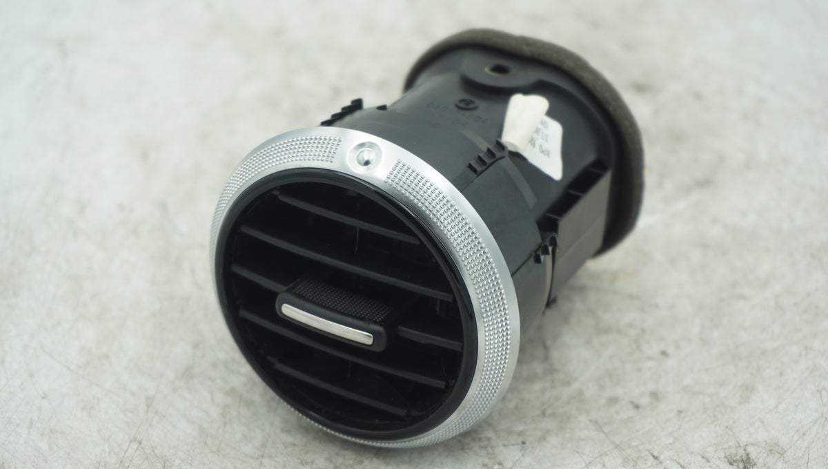 AUDI A3 8P DASHBOARD AIR VENT BLACK 8P0820901 - LRI Autoparts