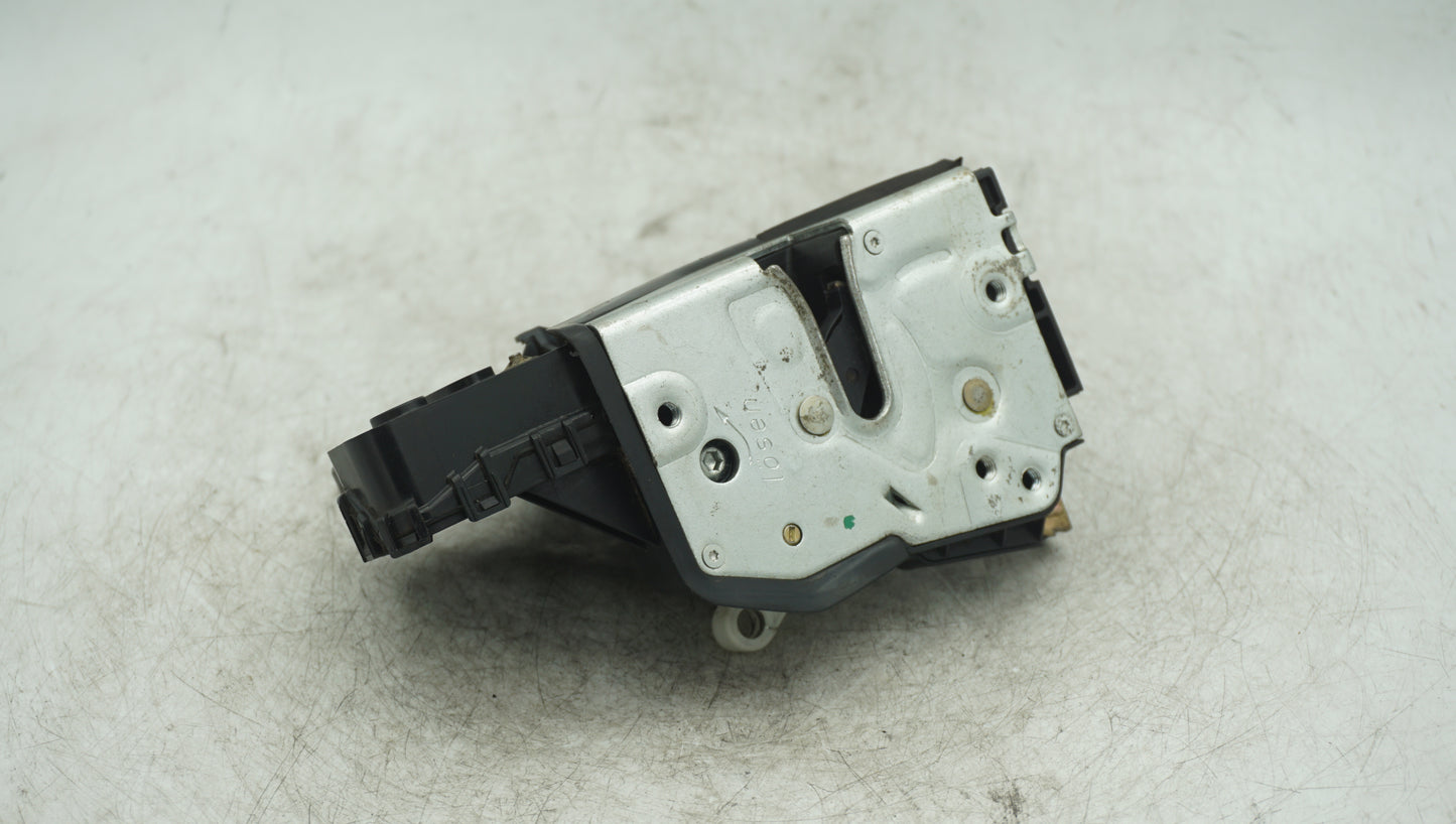 BMW 3 SERIES E46 FRONT LEFT DOOR LOCK BTL243