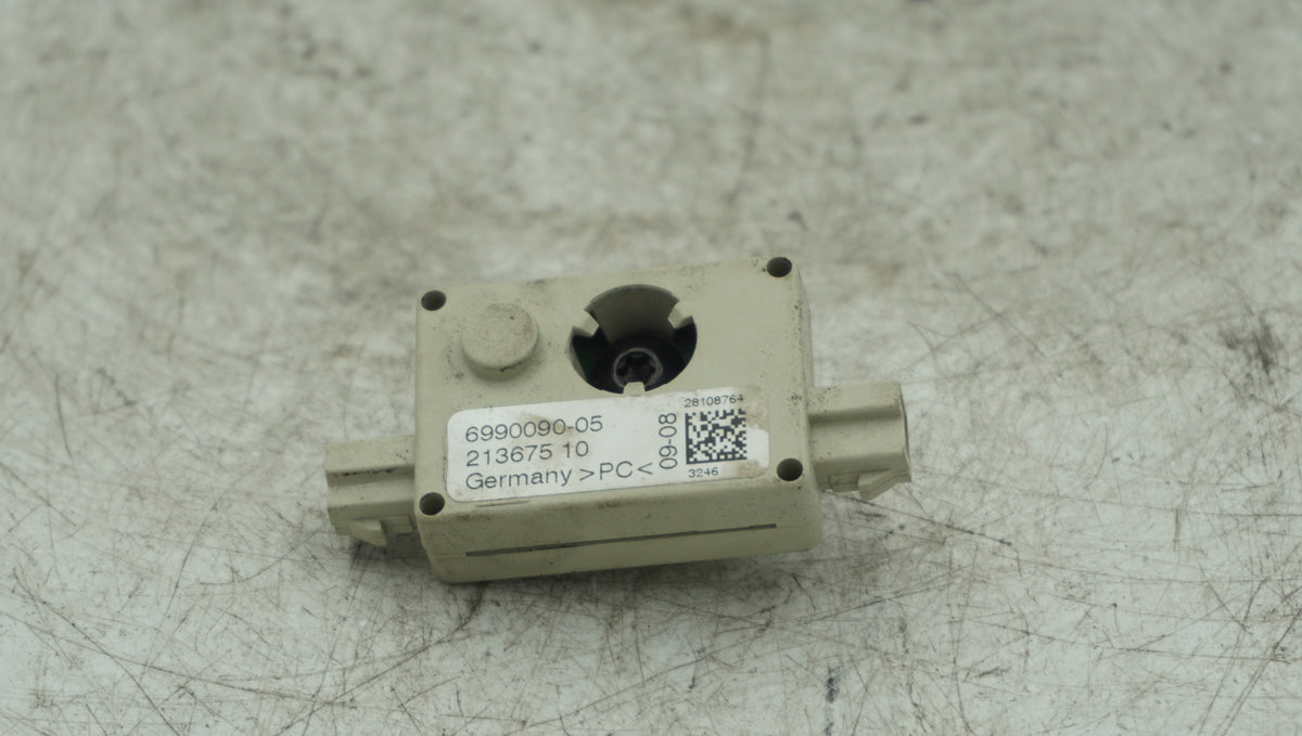BMW ANTENNA MODULE RADIO BOOSTER AMPLIFIER TRAP 6990090