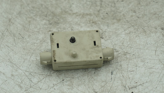 BMW ANTENNA MODULE RADIO BOOSTER AMPLIFIER TRAP 6990090