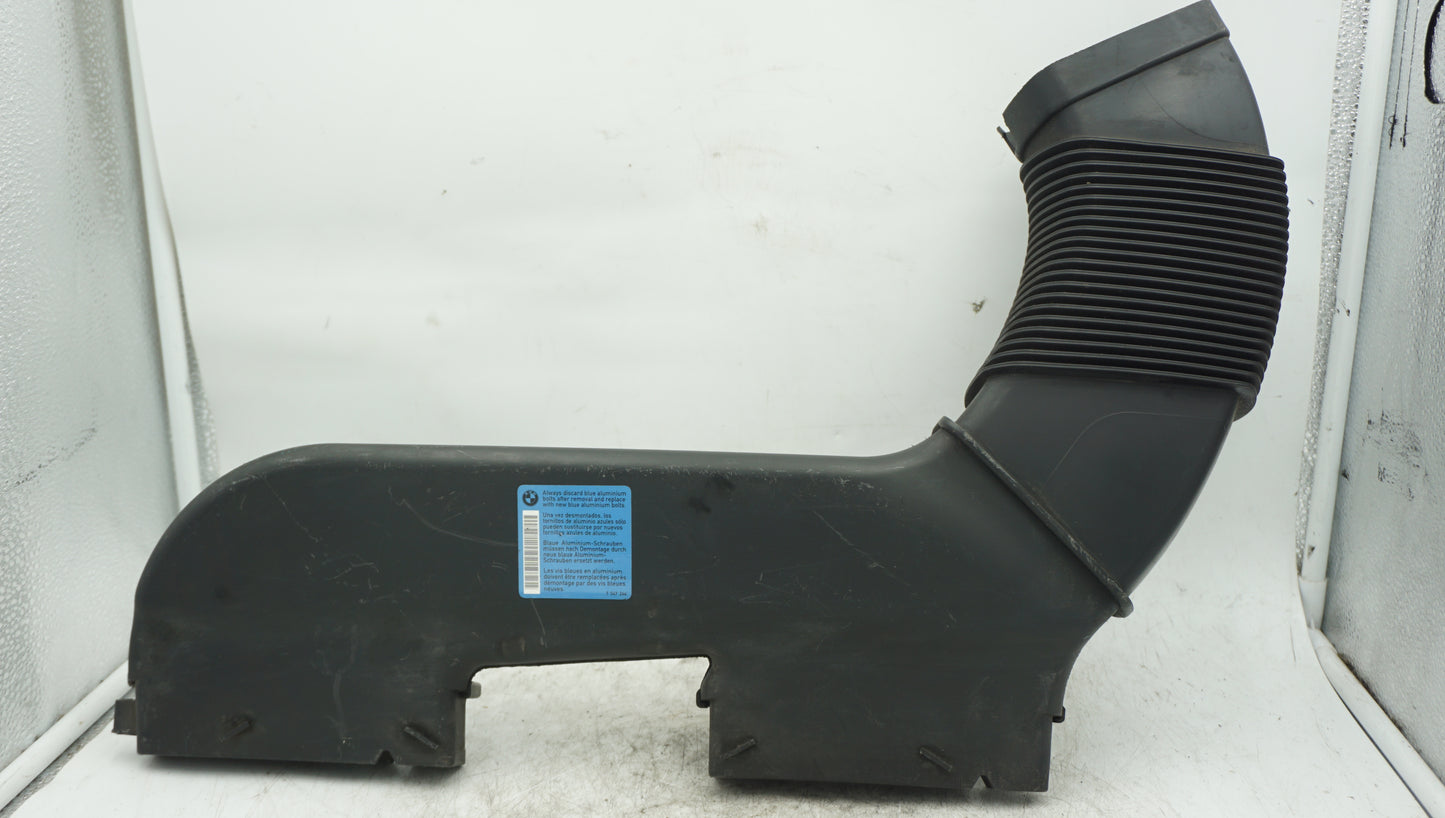 BMW 1 3 SERIES N54 AIR INTAKE DUCT 7541737