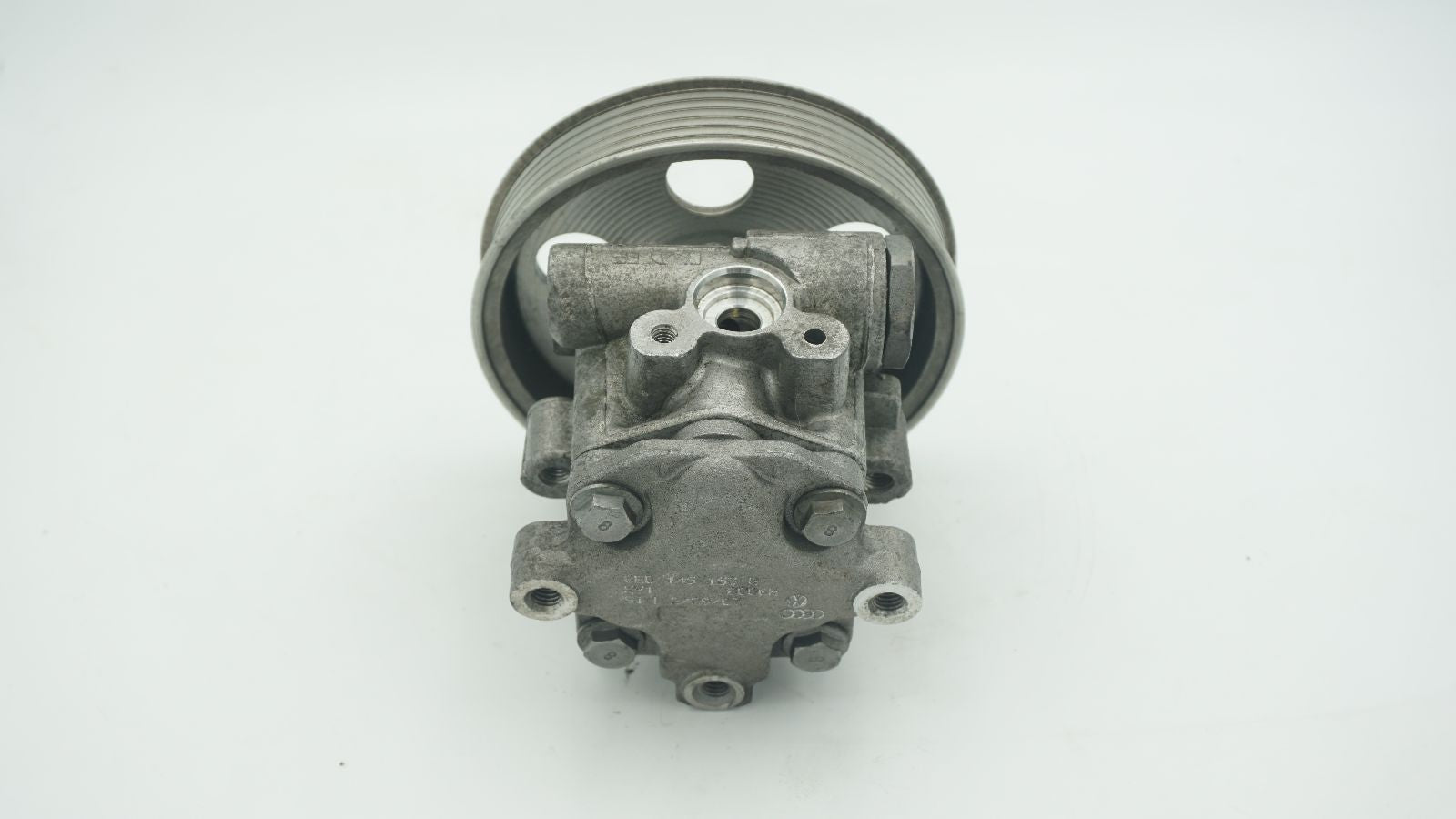 AUDI A4 B7 POWER STEERING PUMP 8E0145153H