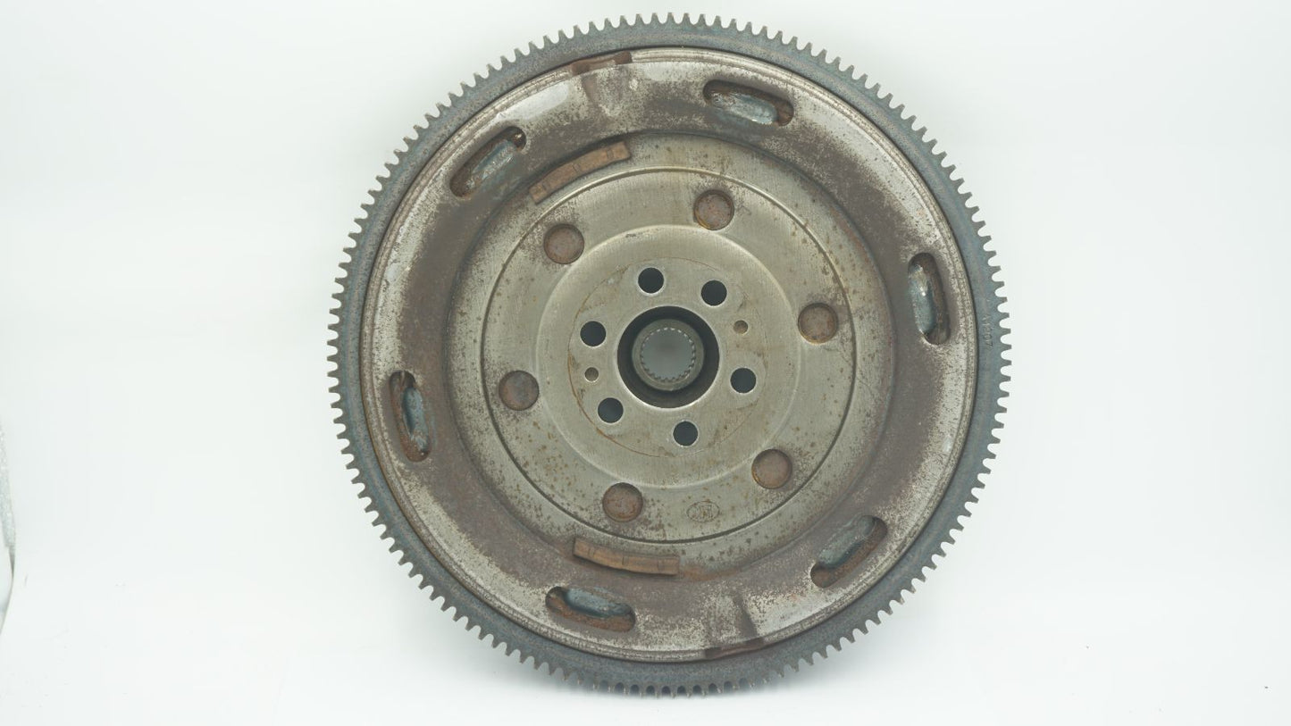 AUDI A4 B7 2.0 FLYWHEEL 058105317F