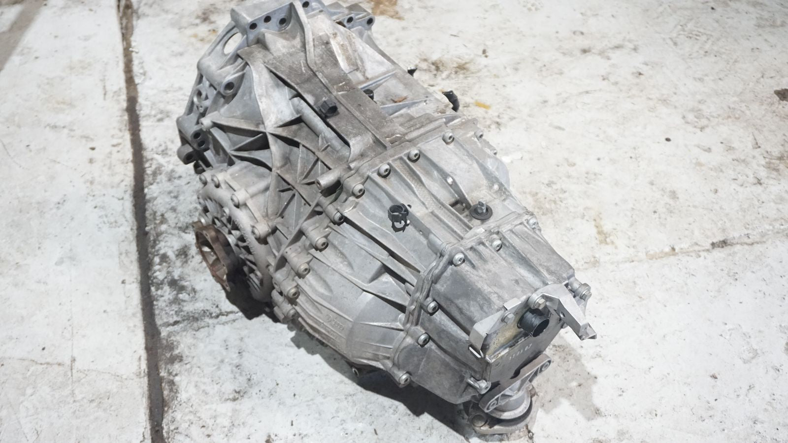 AUDI A4 B7 2.0L AUTOMATIC CVT TRANSMISSION FWD JZN CODE