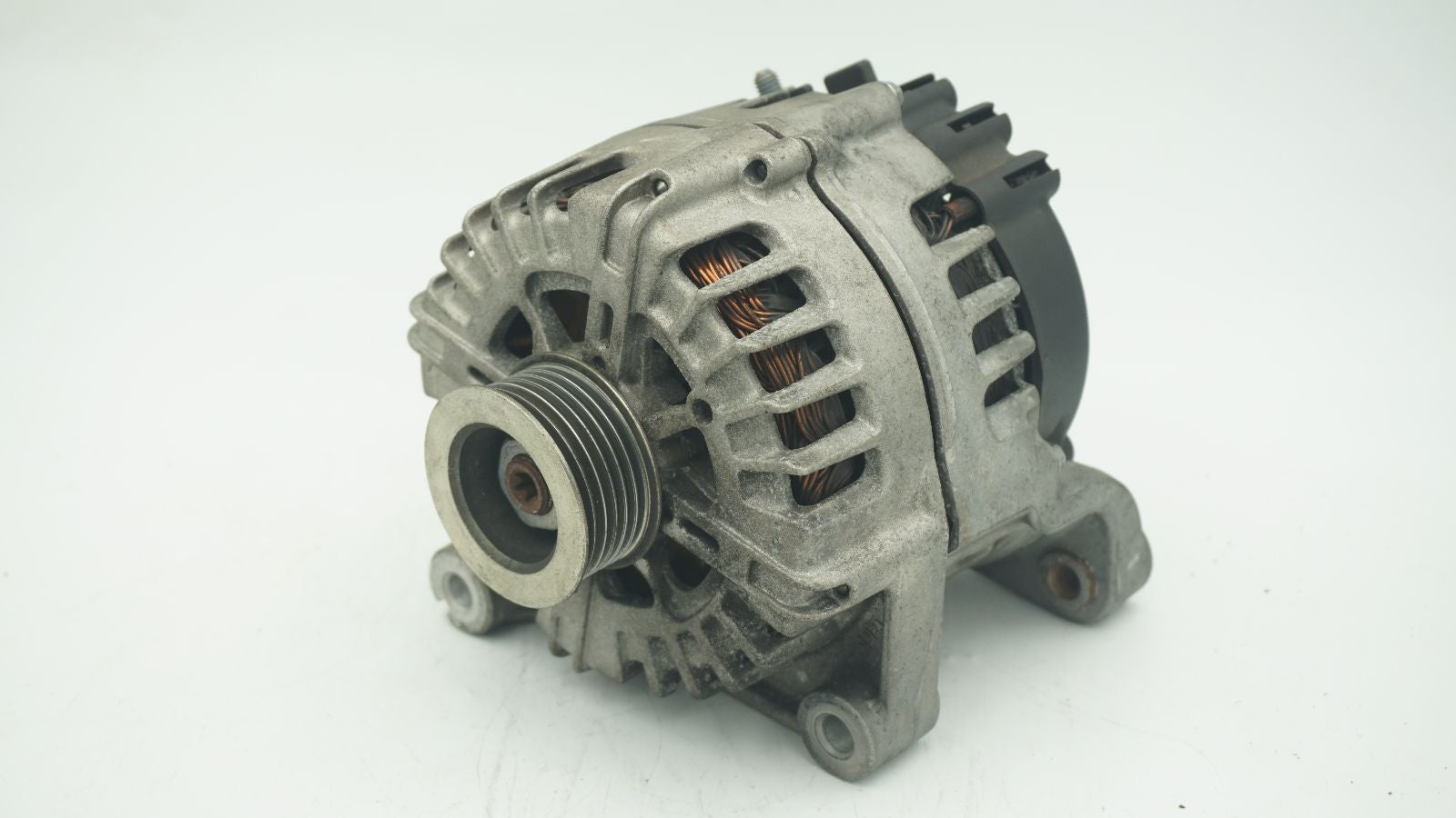 BMW 1 3 5 X SERIES N47 2.0L DIESEL ALTERNATOR 7802261