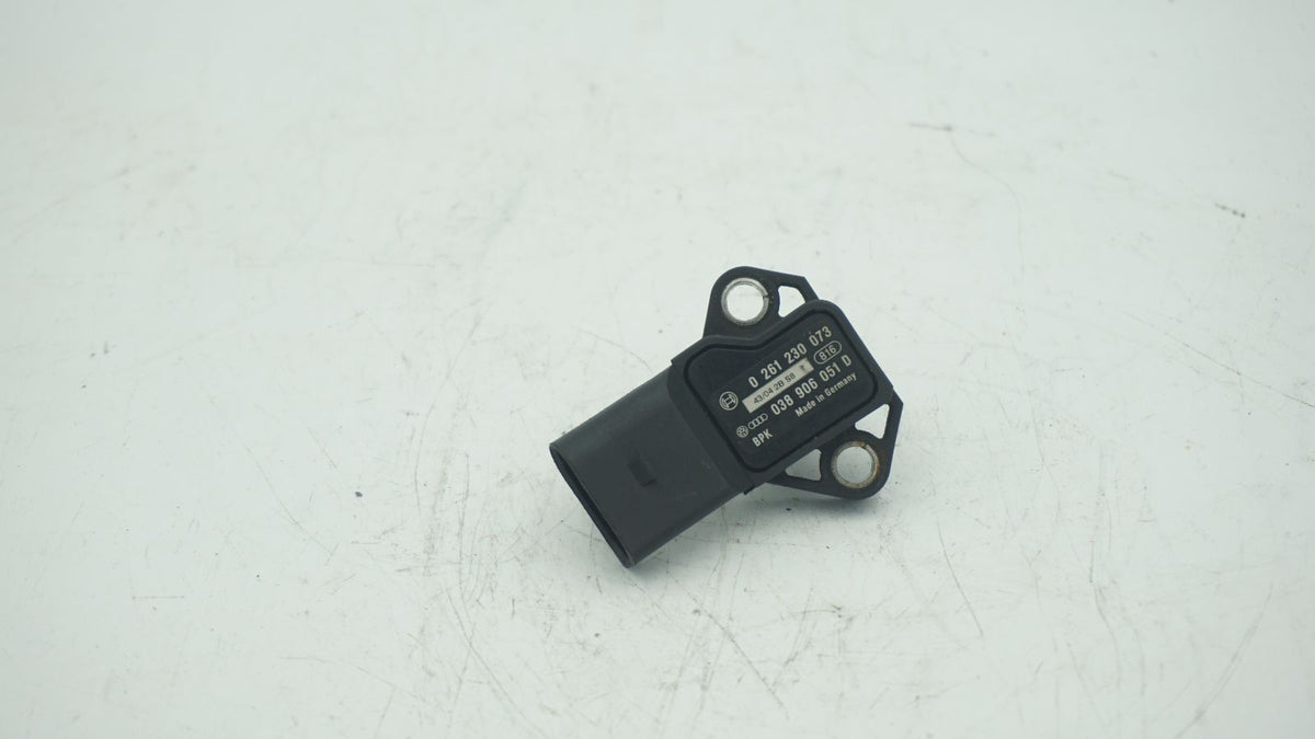 GENUINE VW AUDI MAP MANIFOLD PRESSURE SENSOR 038906051D