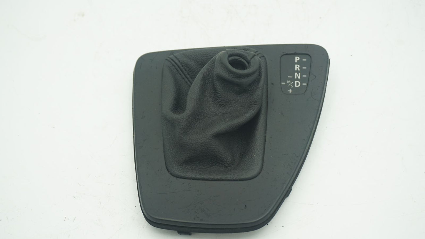 BMW 3 SERIES AUTOMATIC GEAR SHIFT SURROUND WITH BOOT 7155646