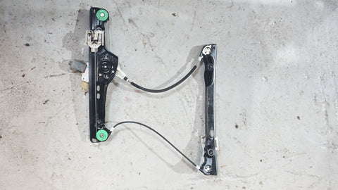 BMW 3 SERIES E90 RHS FRONT DRIVERS WINDOW REGULATOR 7060266