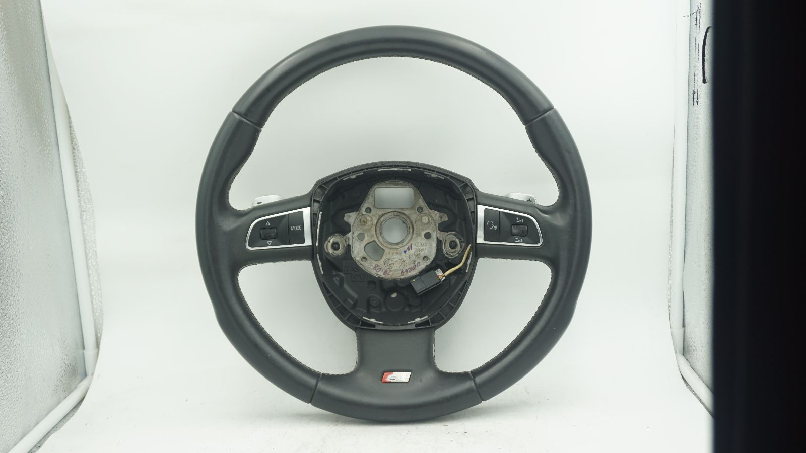 AUDI A4 S4 B8 B9 STEERING WHEEL