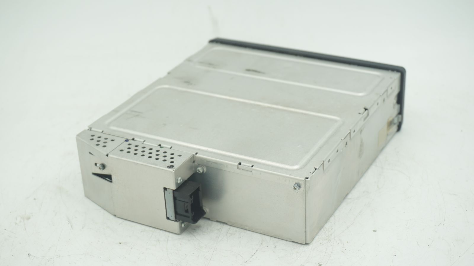 BMW 5 6 SERIES CD STACKER CHANGER 9125240