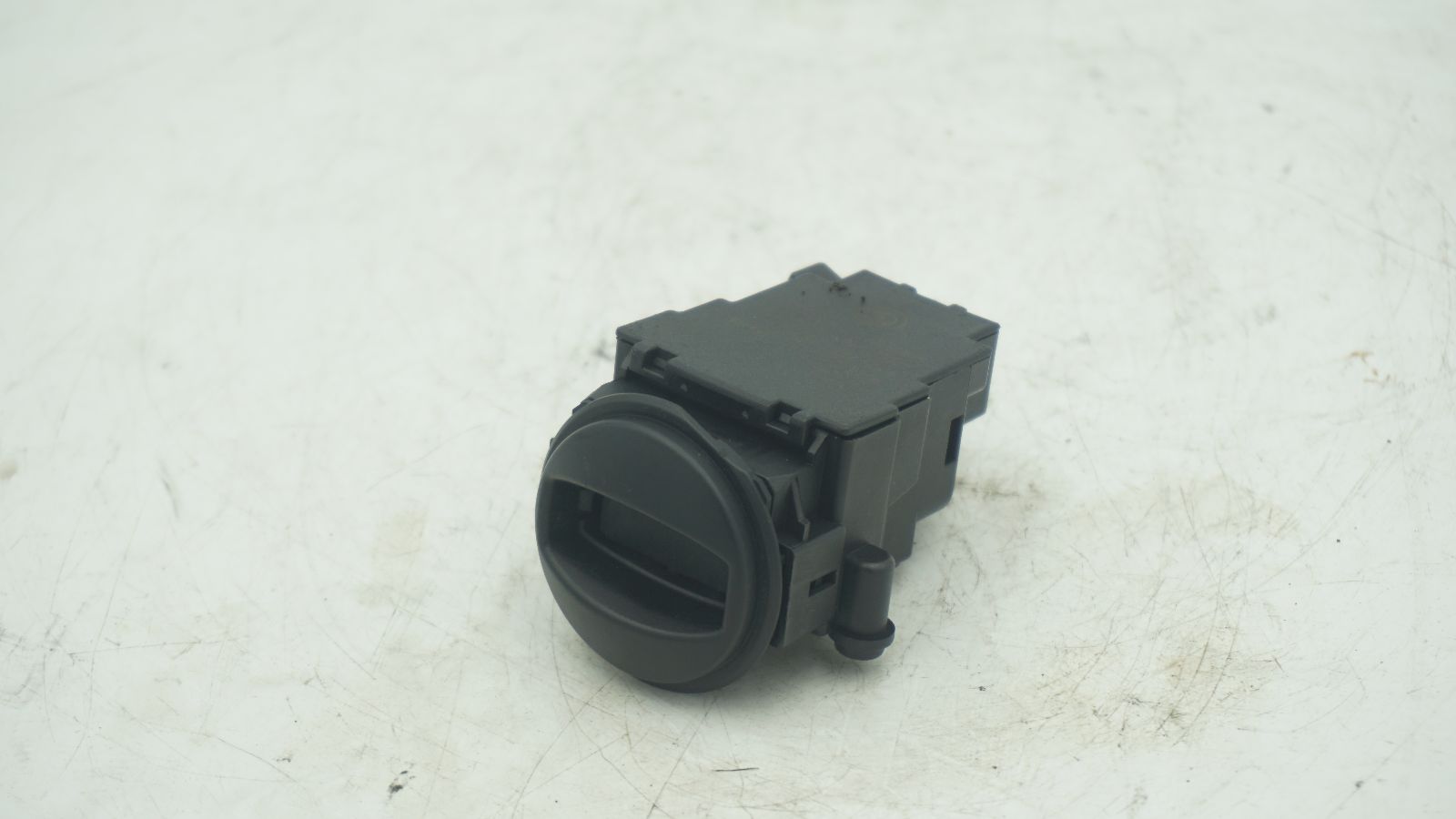 BMW 5 6 SERIES E60 E64 IGNITION KEY READER 6954722