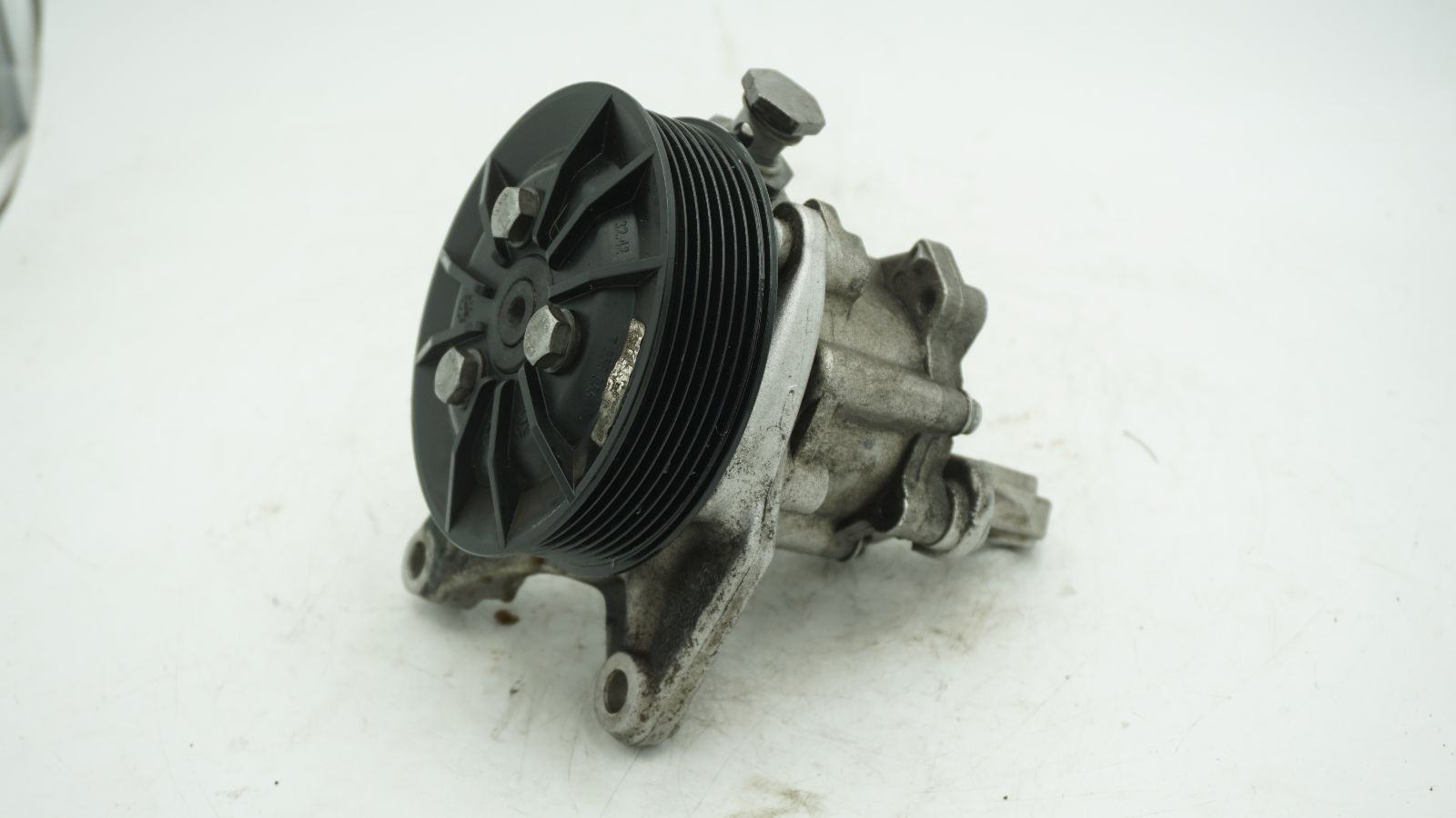 BMW 1 3 SERIES 135 335 N54 POWER STEERING PUMP 677924402