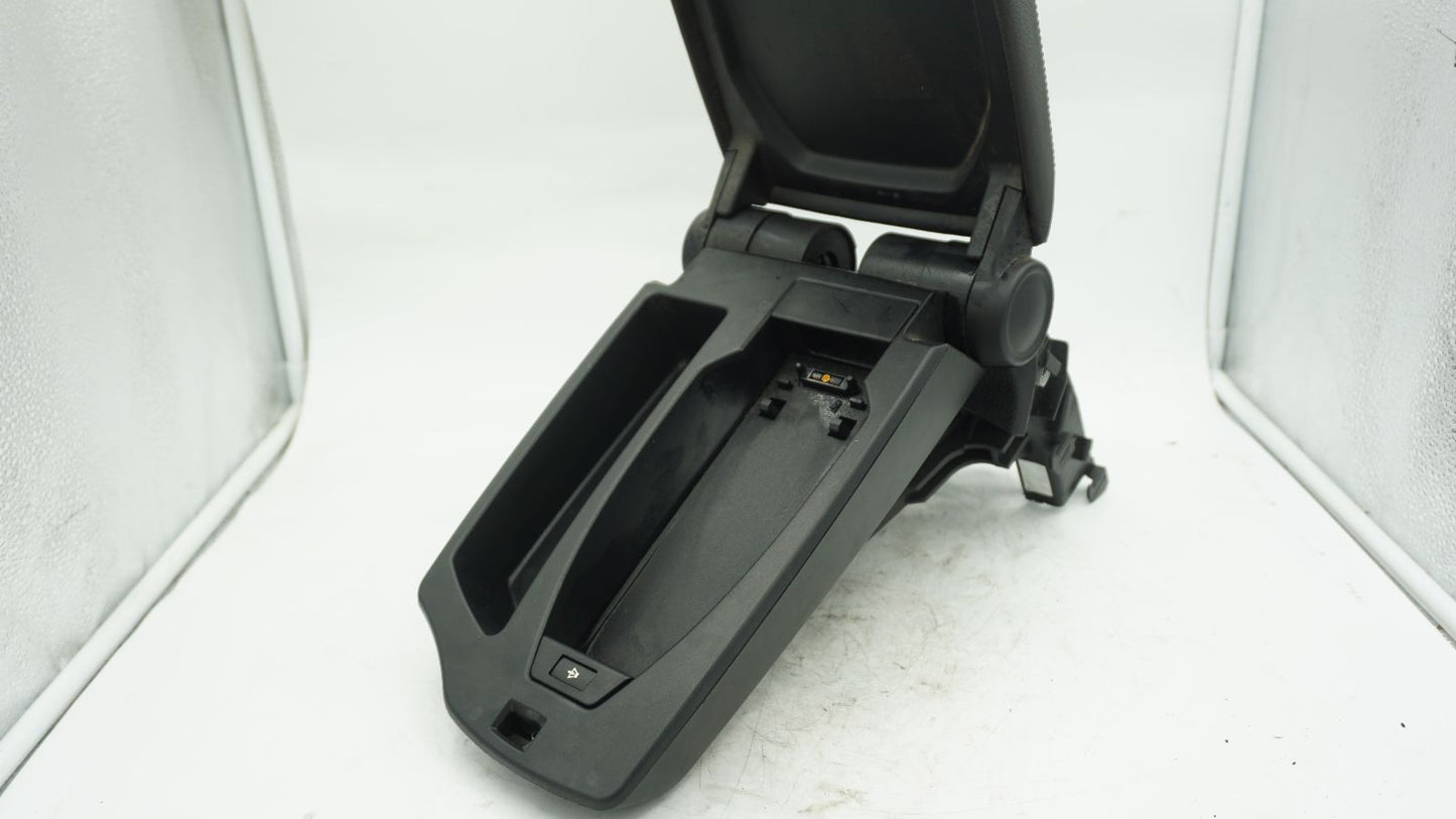 BMW 1 SERIES E82 E87 E88 ARM REST BLACK