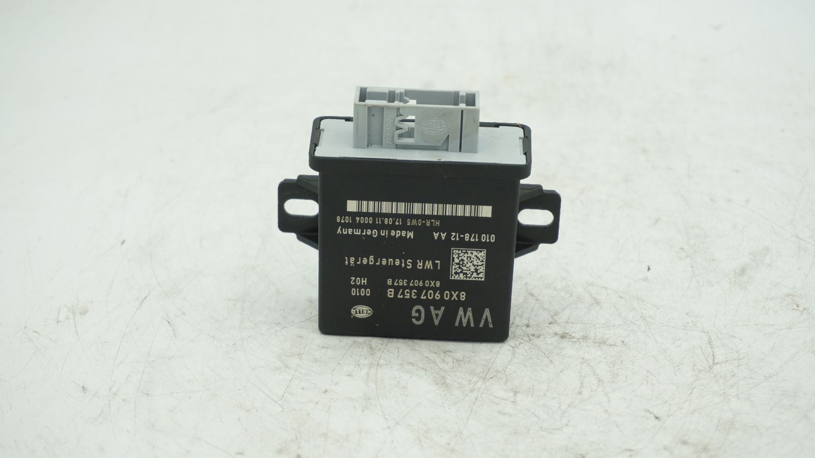 AUDI A1 HEADLIGHT CONTROL MODULE 8X0907357B