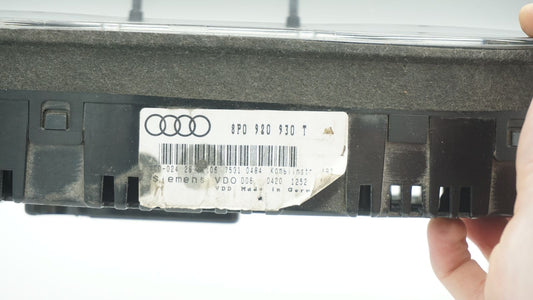 AUDI A3 8P 2.0T SPEEDOMETER/INSTRUMENT CLUSTER 8P0 920 930 T