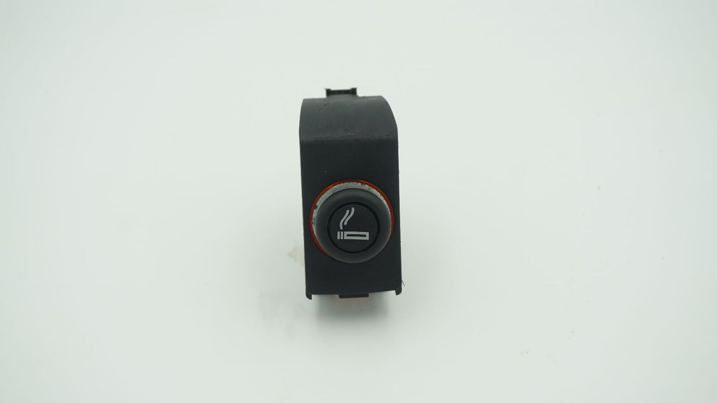 AUDI A3 8P & A4 AUX SOCKET CIGARETTE LIGHTER FRONT 8P0863387D