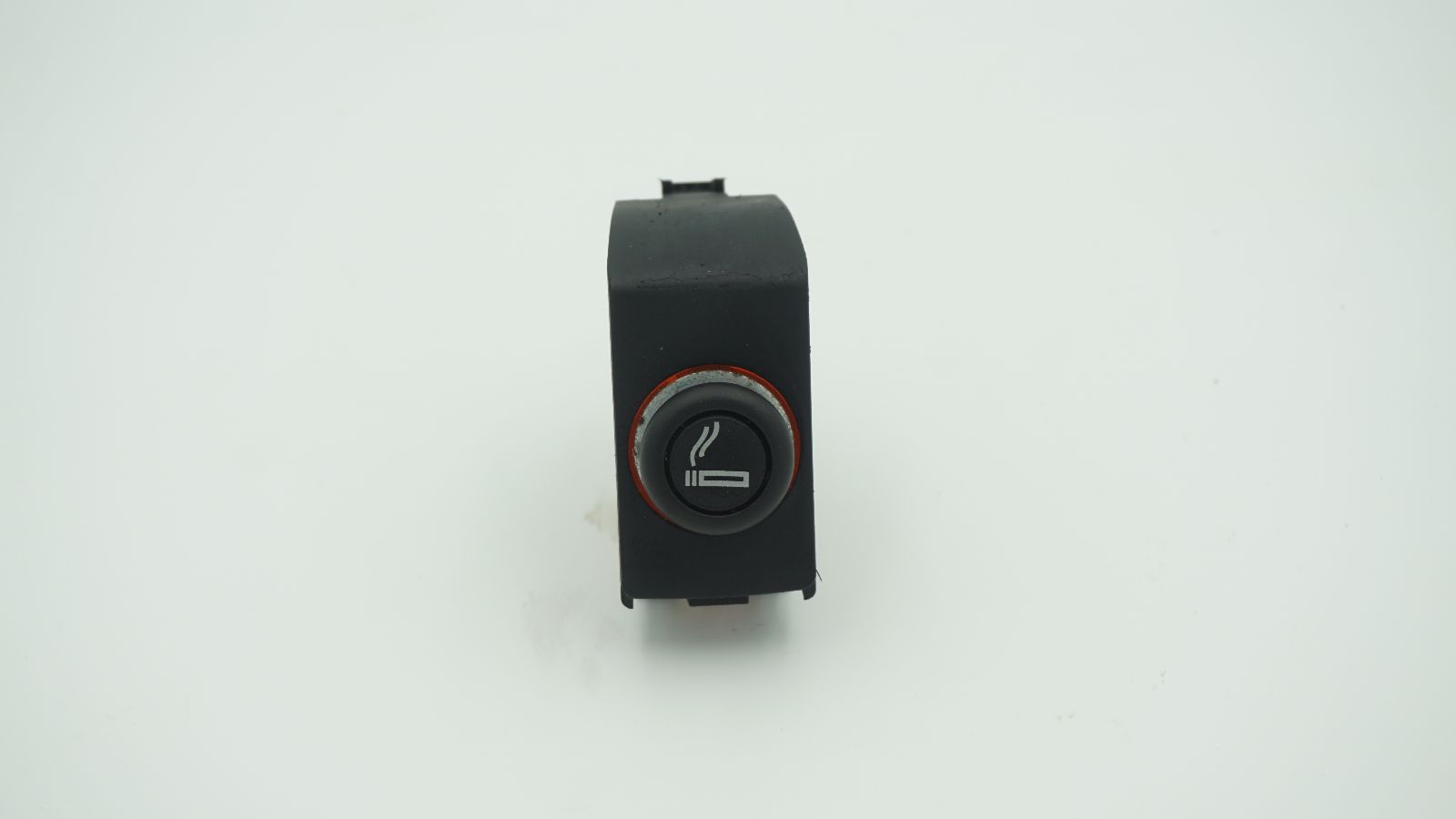 AUDI A3 8P & A4 AUX SOCKET CIGARETTE LIGHTER FRONT 8P0863387D