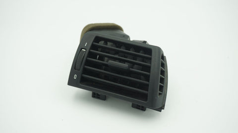BMW E46 3 SERIES RHS DASH AIR VENT OEM 8361898