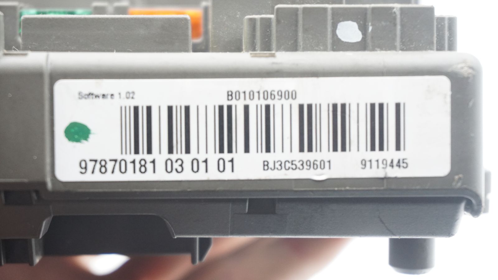 BMW 1 3 SERIES FUSE RELAY BOX 9119445