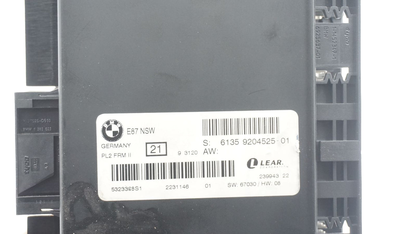 BMW 1 SERIES E87 NSW PL2 FRM2 FOOTWELL CONTROL MODULE 9204525