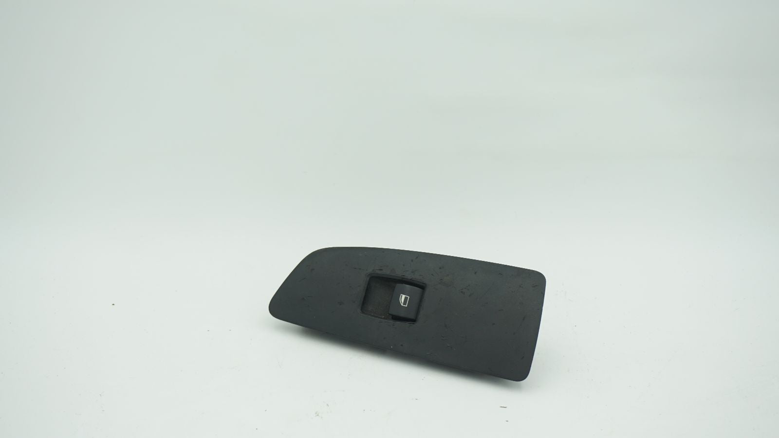 BMW 1 SERIES E87 PASSENGER SIDE WINDOW SWITCH 6951996