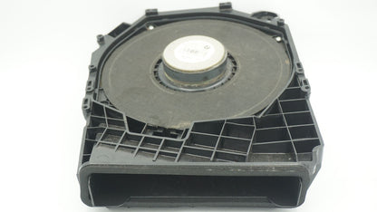 BMW E82 E87 E88 E90 E91 E92 LEFT PASSENGER UNDER SEAT SUBWOOFER 6925330