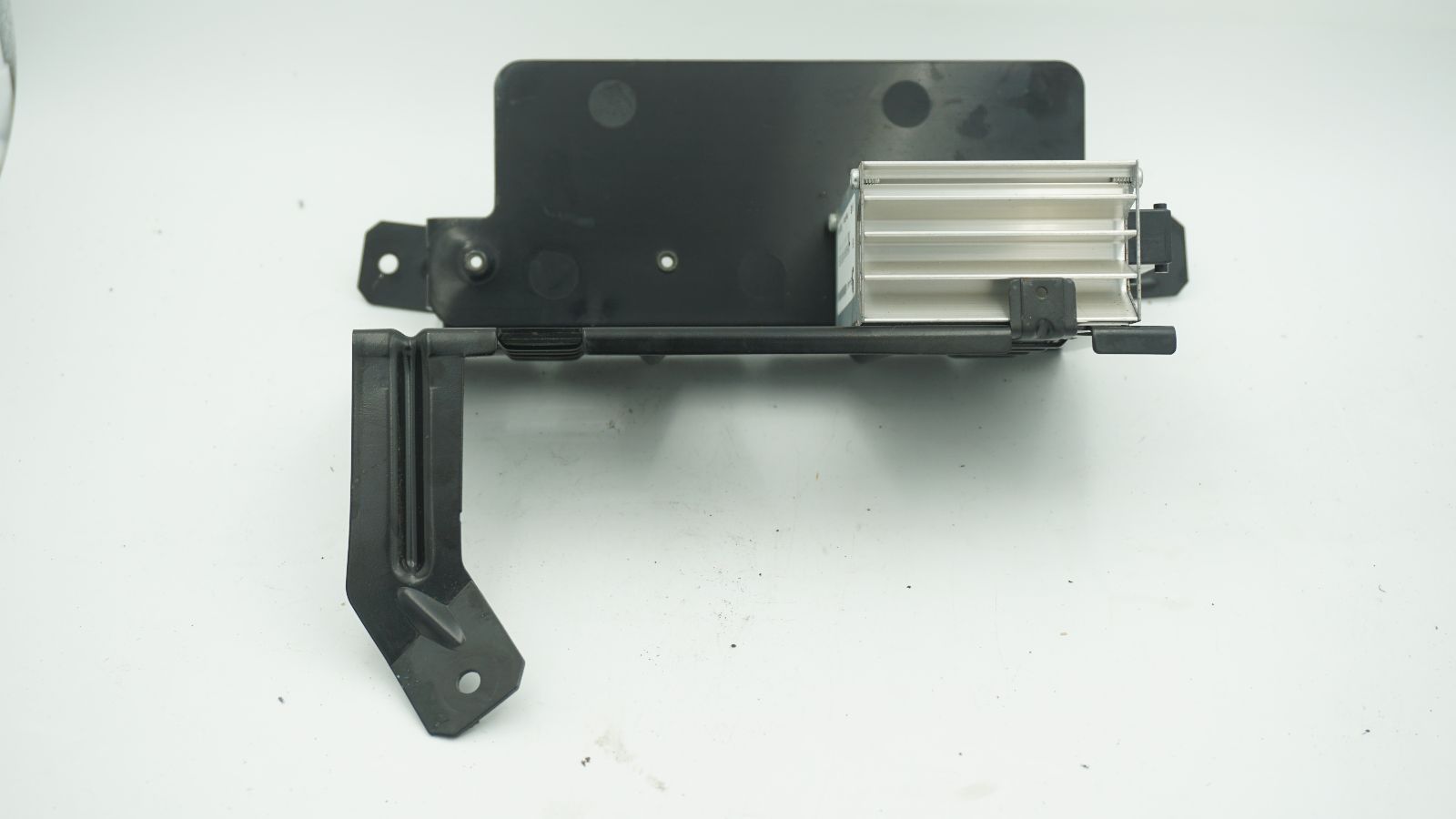 BMW 5 6 7 SERIES E60 E61 E63 E65 AMPLIFIER STEREO HIFI HARMAN/BECKER 6920461