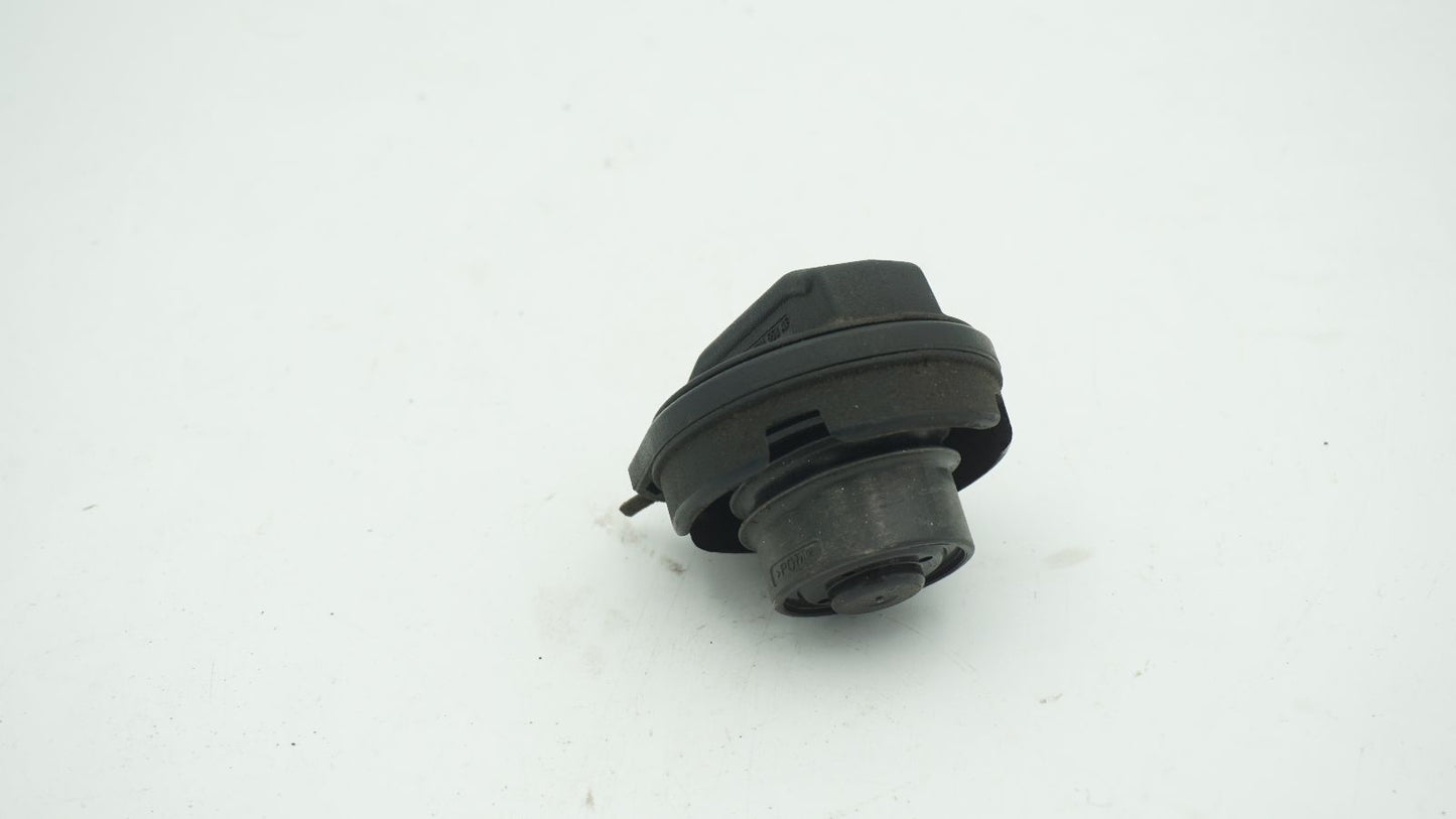 VW CADDY DIESEL PETROL TANK CAP